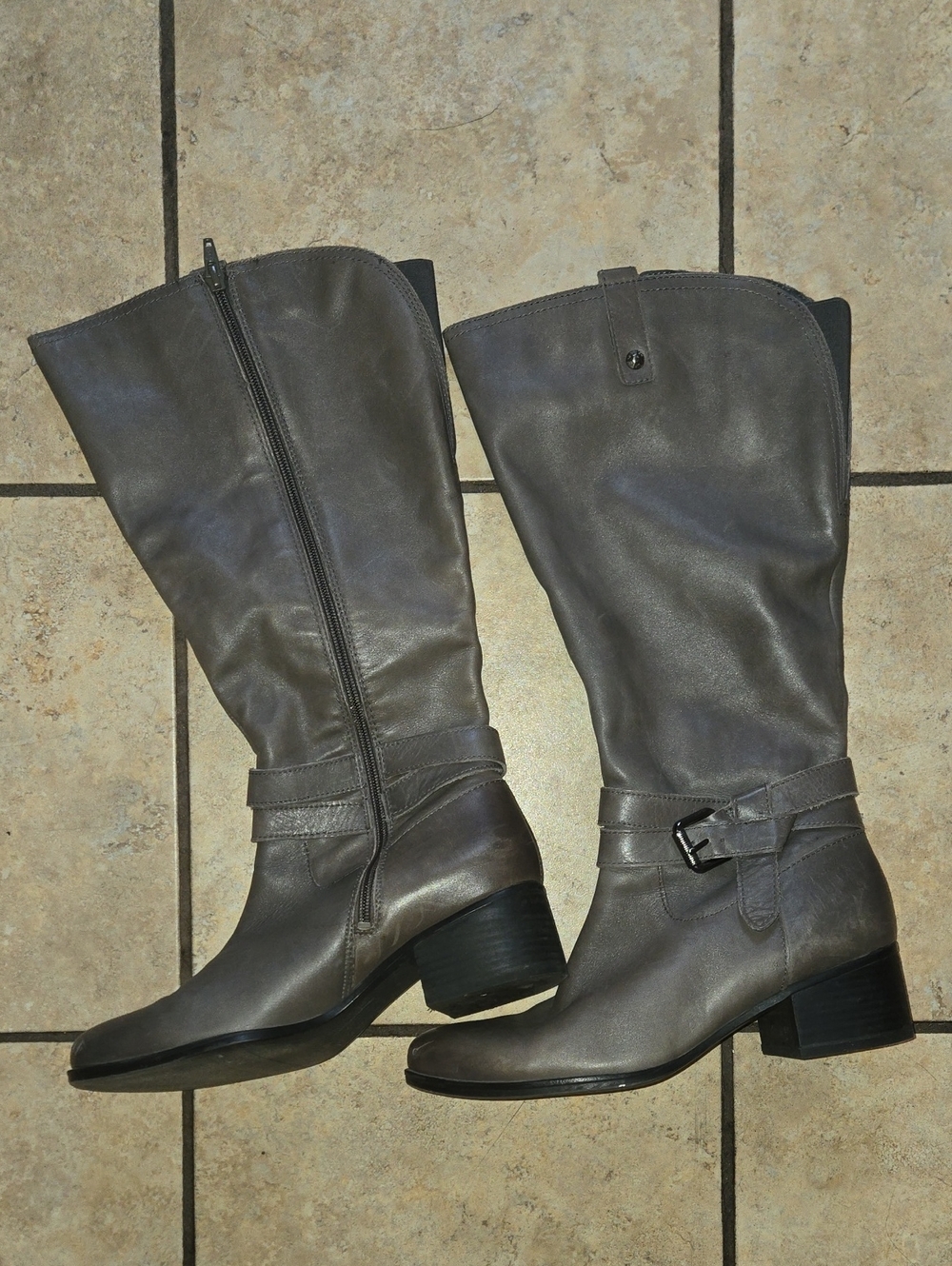 Naturaalizer Leather Women's Boots Classic Buckle Detail